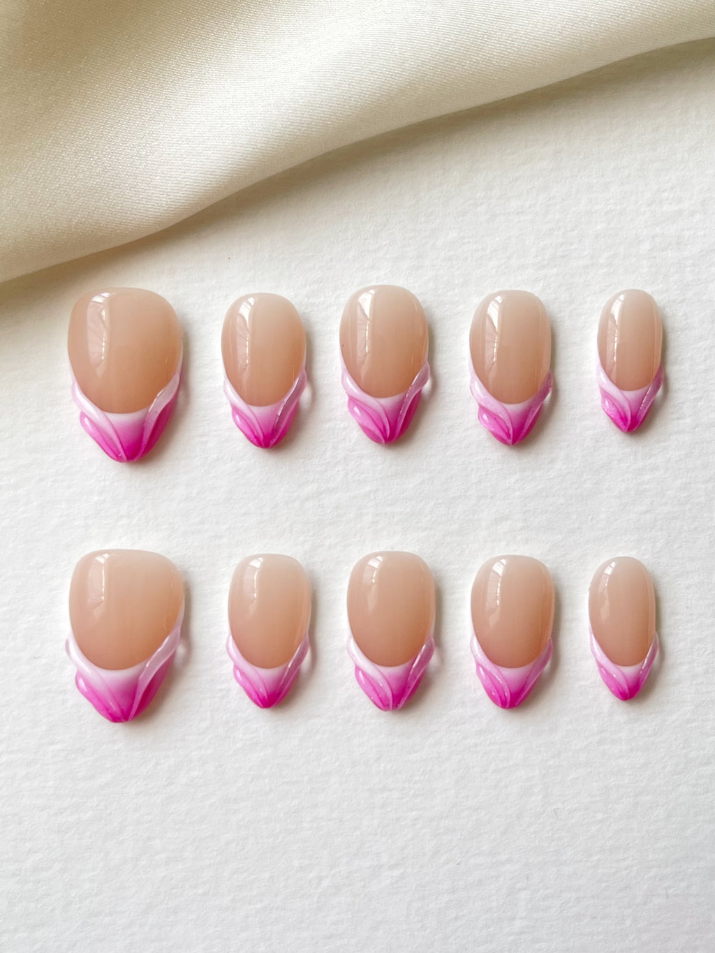 Pinke Kurze Mandelform Press On Nails