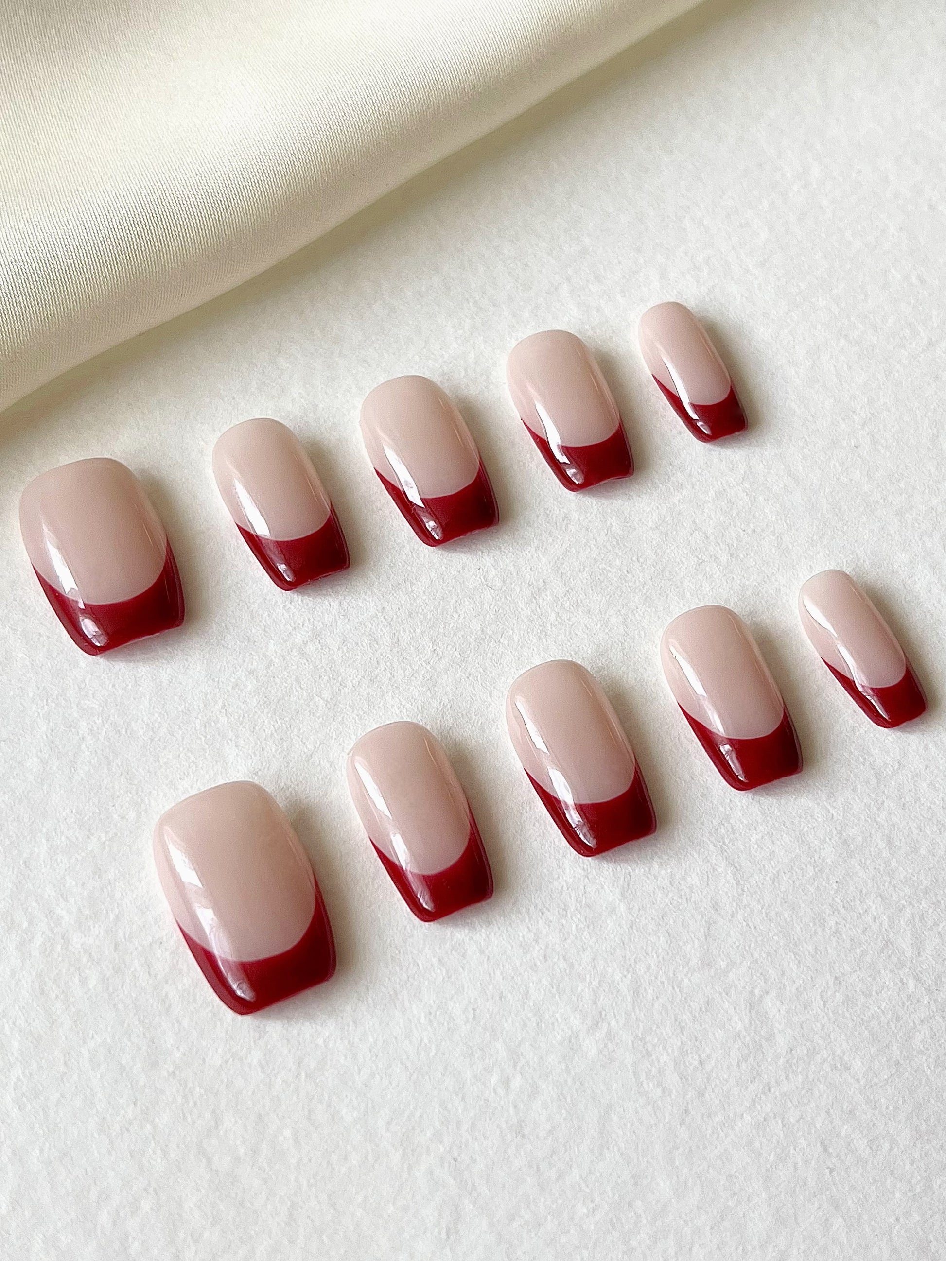 Color-French im Trapez-Style - LH NAILS