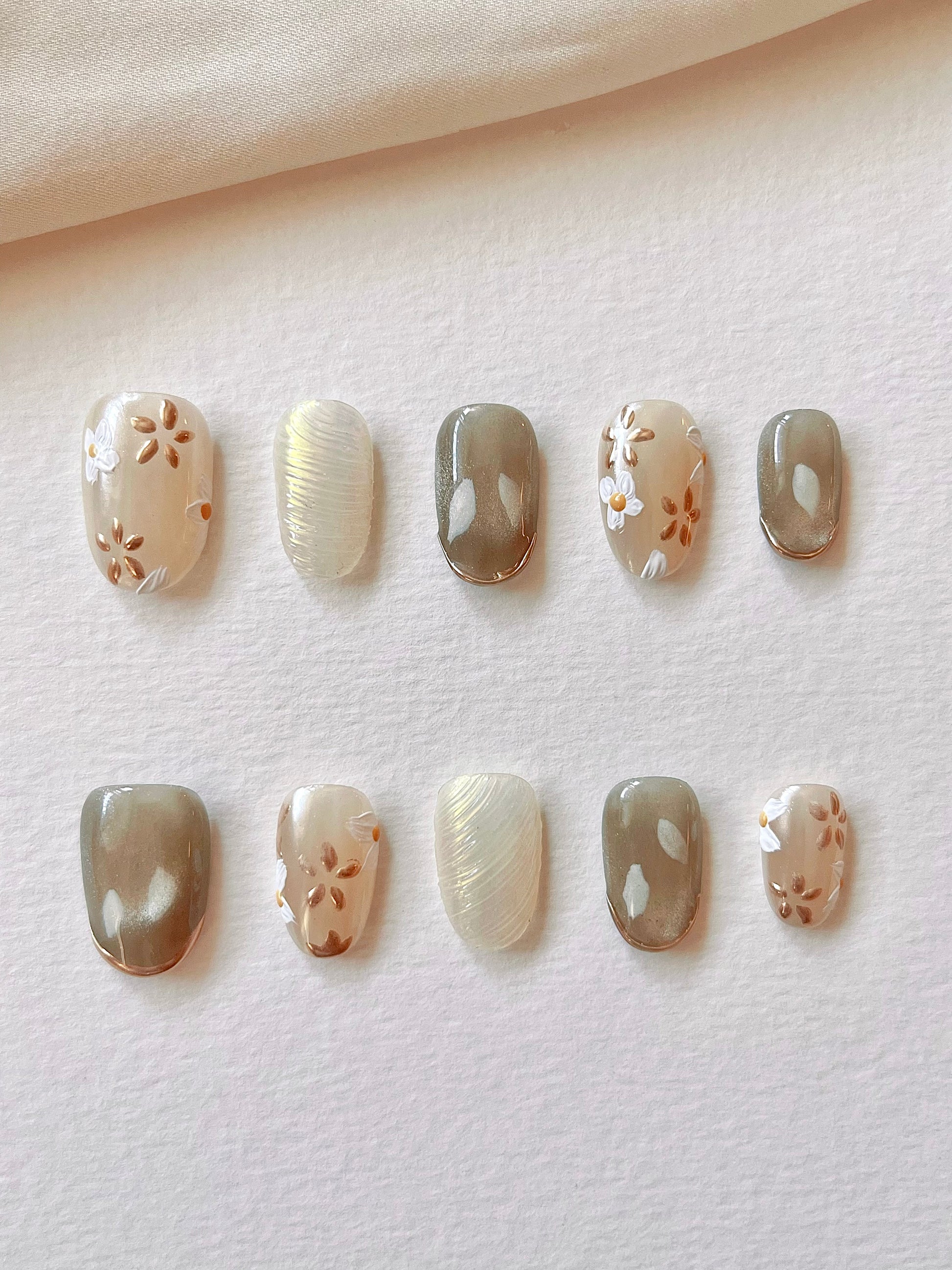 Herbstliche Runde Press on Nails