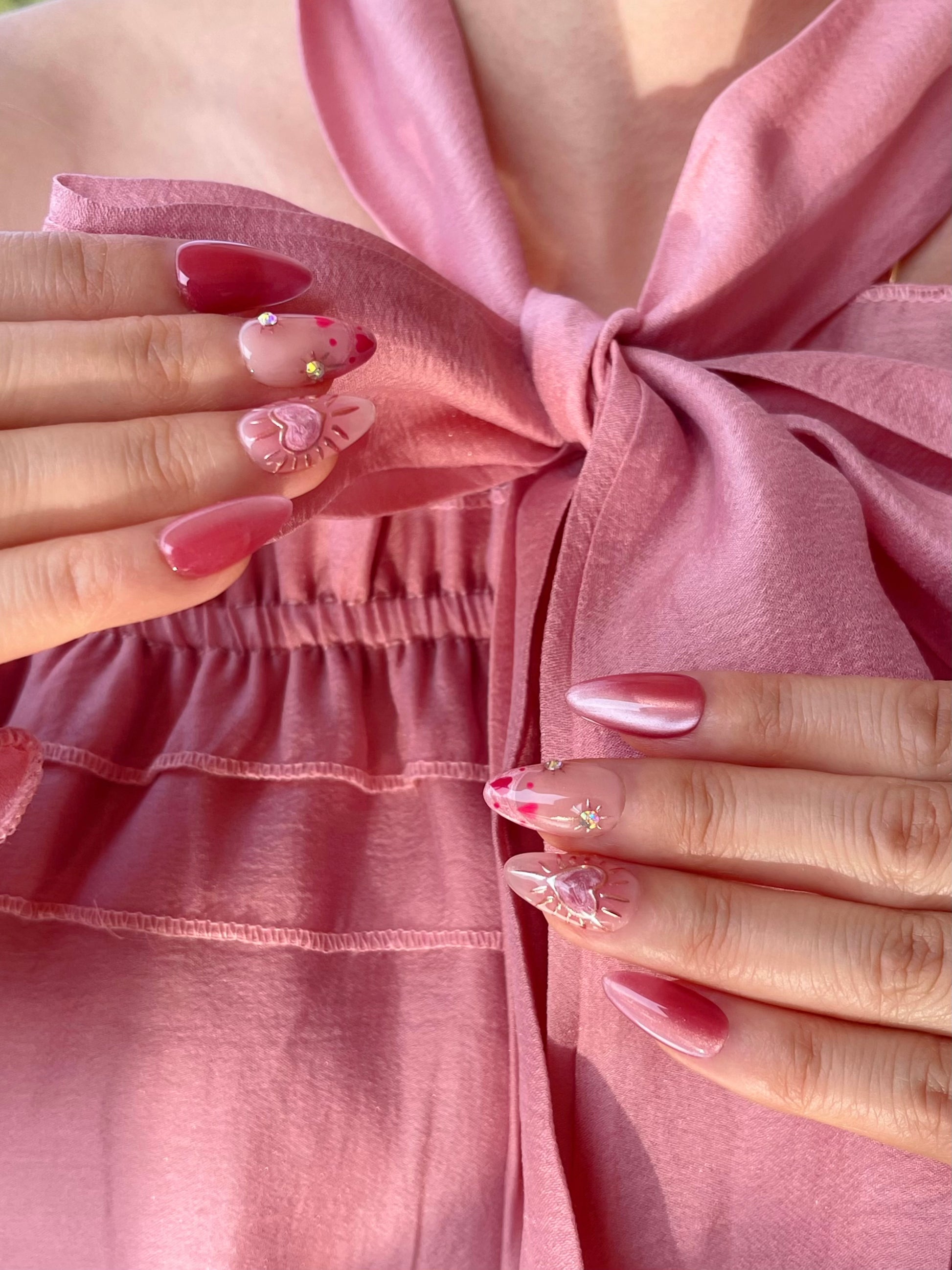 Rosé Mandel Nägel mit Herz