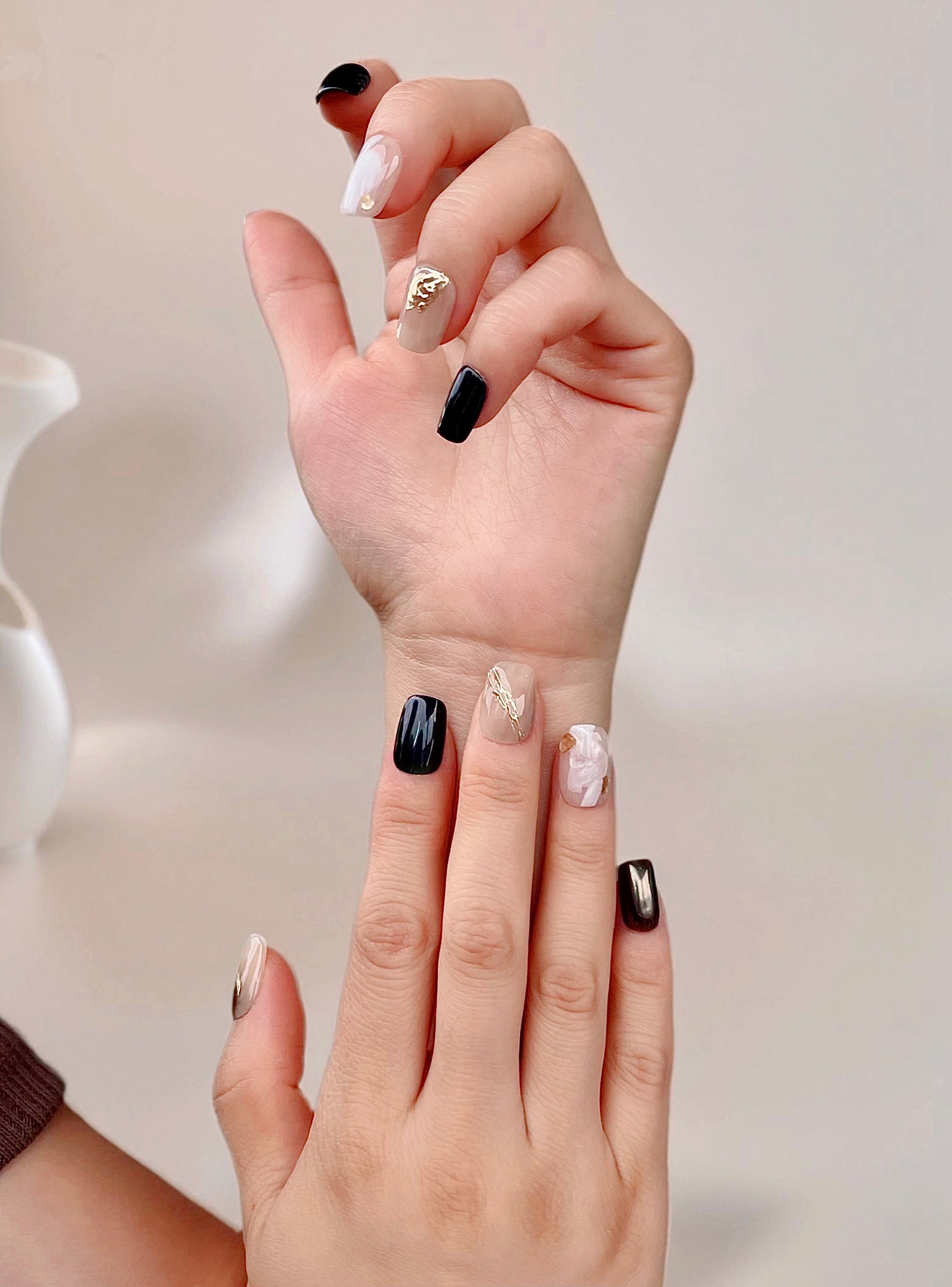 Kurze quadratische Herbst-Winter-Nägel